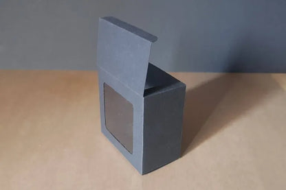 Cutie carton neagră cu fereastră, 8.1x8.1x4.5 cm – imagine 4