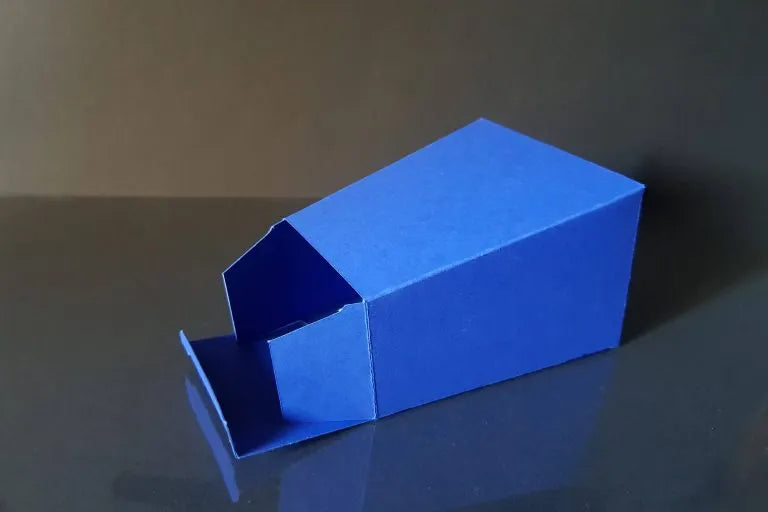 Cutie colorata 12x10x7x8 cm